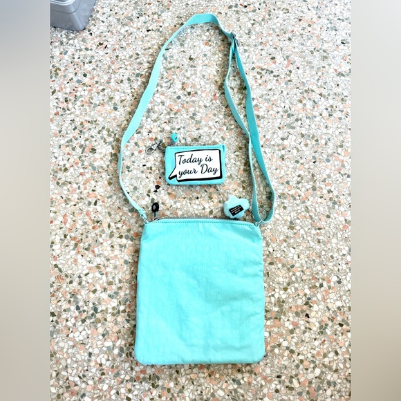 Kipling Keiko crossbody bag with zippered coin purse - Picture 3 of 13